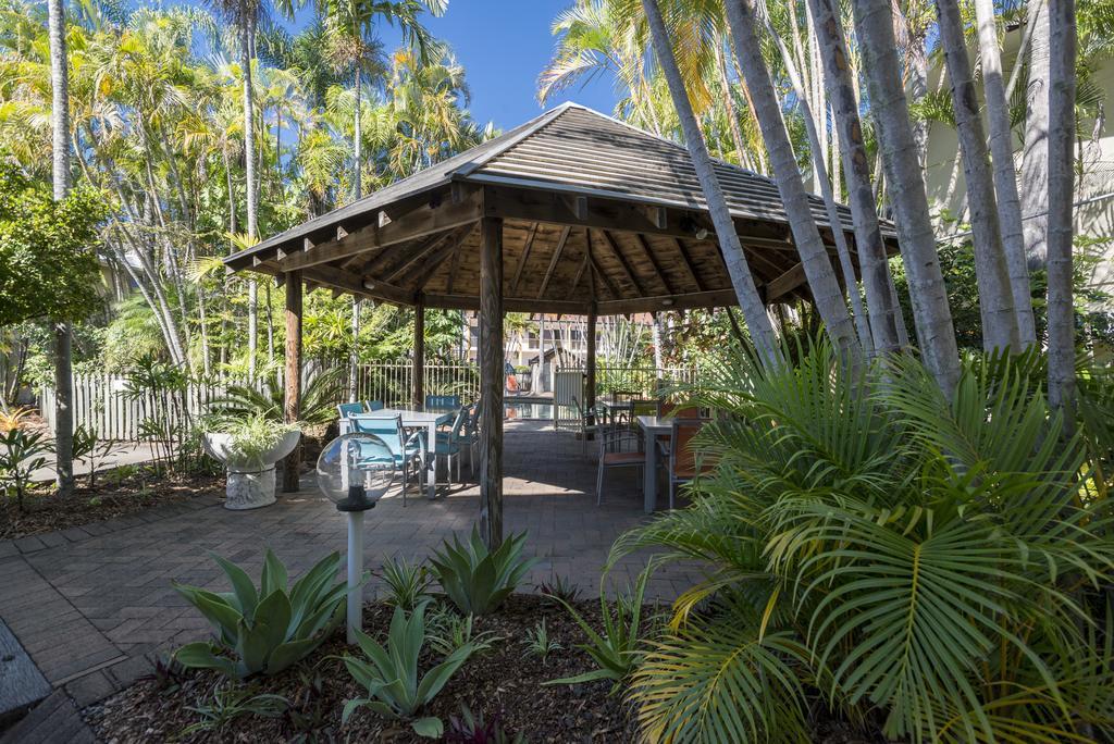 The Beach Motel Hervey Bay Exterior photo